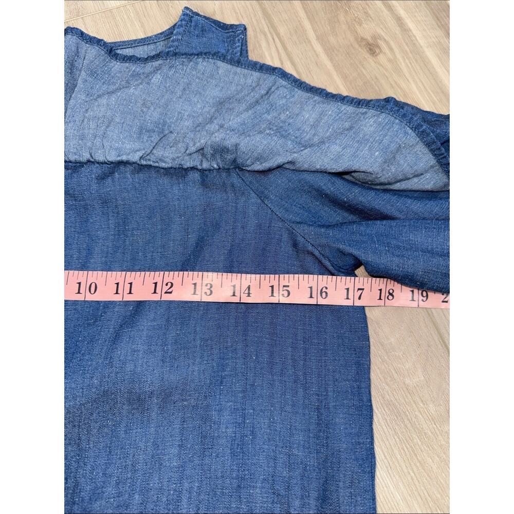 Loft chambray blue cold shoulder ruffle blouse size small petite - Picture 6 of 6